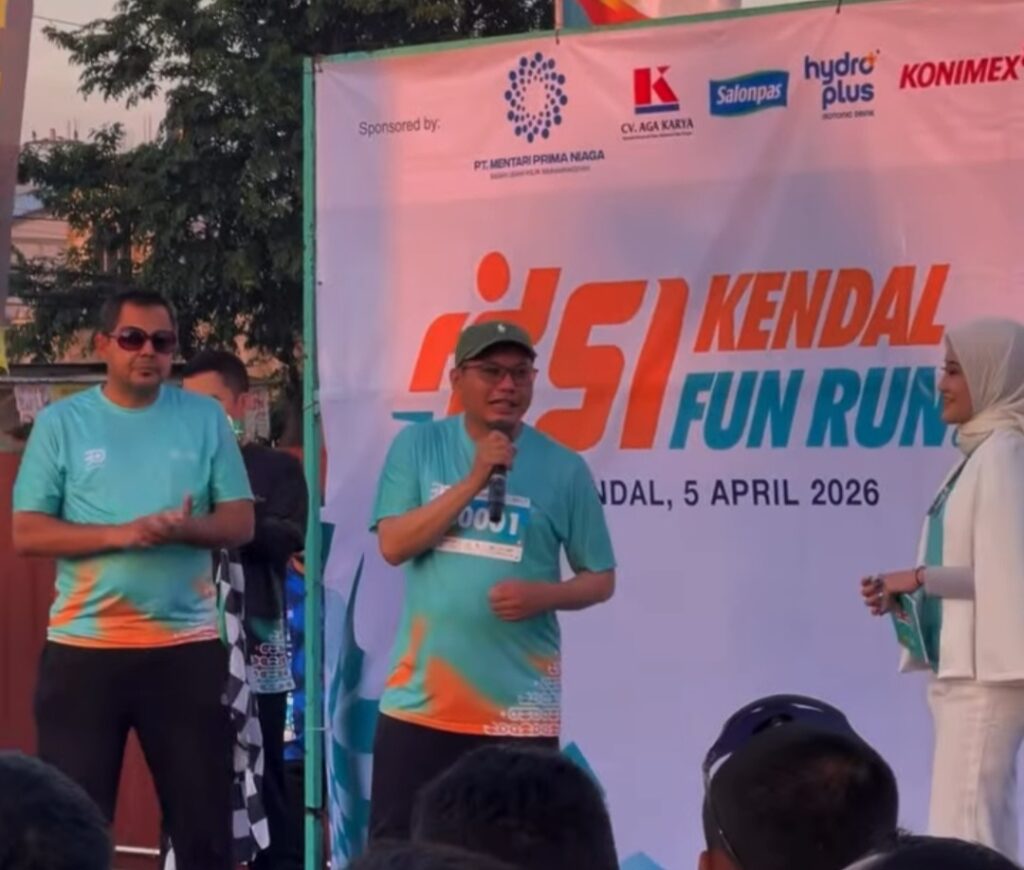 Seribu Pelari Meriahkan Fun Run RSI Kendal 2026, Semangat Hidup Sehat Menggema