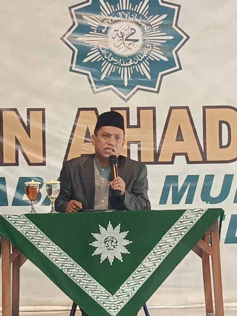 Ratusan Jamaah Padati Pengajian Ahad Pagi PCM Kaliwungu Selatan, Pesan Pendidikan dan Akhlak Menggema