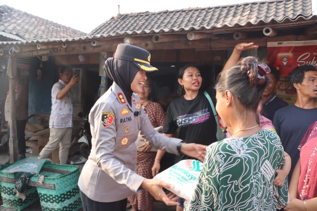 150 Kilogram Beras Mengalir ke Sigentong, Polres Kendal Perkuat Kemitraan Warga
